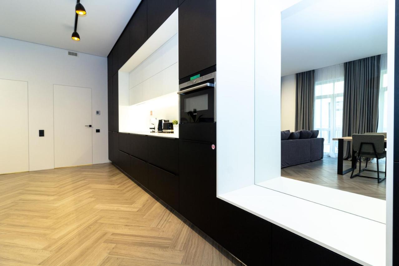 Cohost I Oldtown 60M2 Apt W-Garage Parking, Balcony & Self Check-In VNO Buitenkant foto
