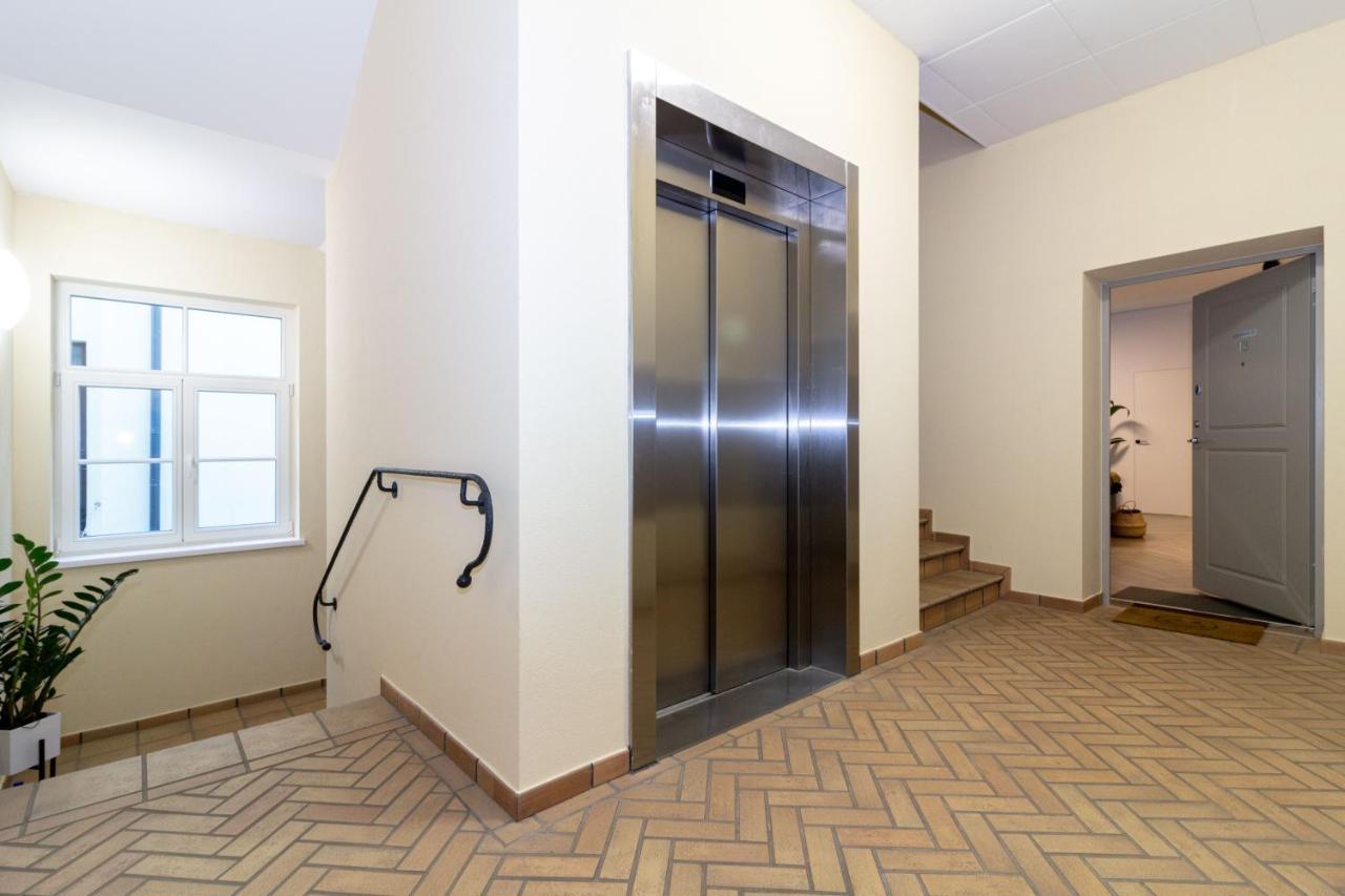 Cohost I Oldtown 60M2 Apt W-Garage Parking, Balcony & Self Check-In VNO Buitenkant foto